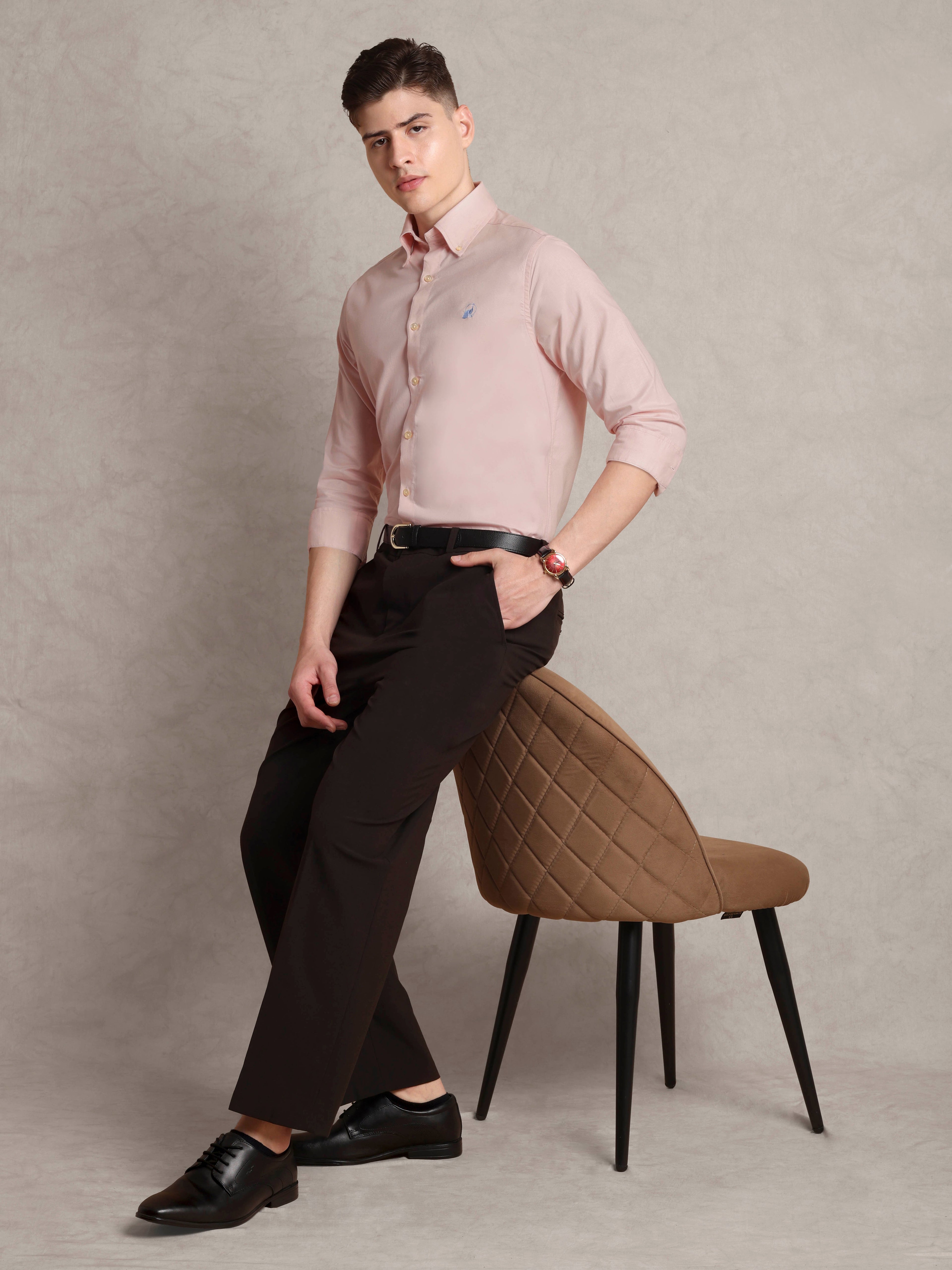 The Rawal: Slim Fit Solid Pink Oxford Shirt