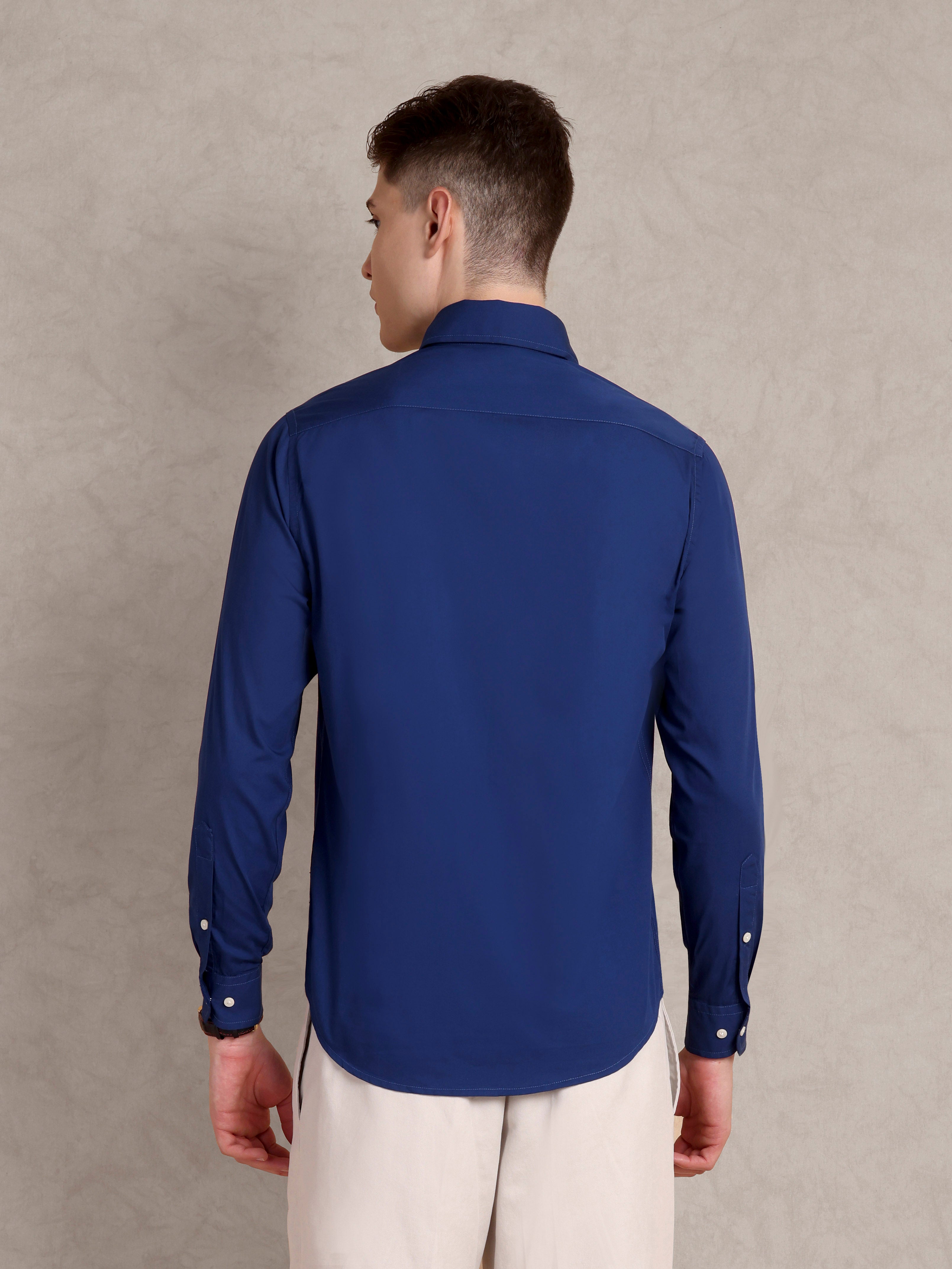 The Karikala: Slim Fit Solid Poplin Royal Blue Shirt