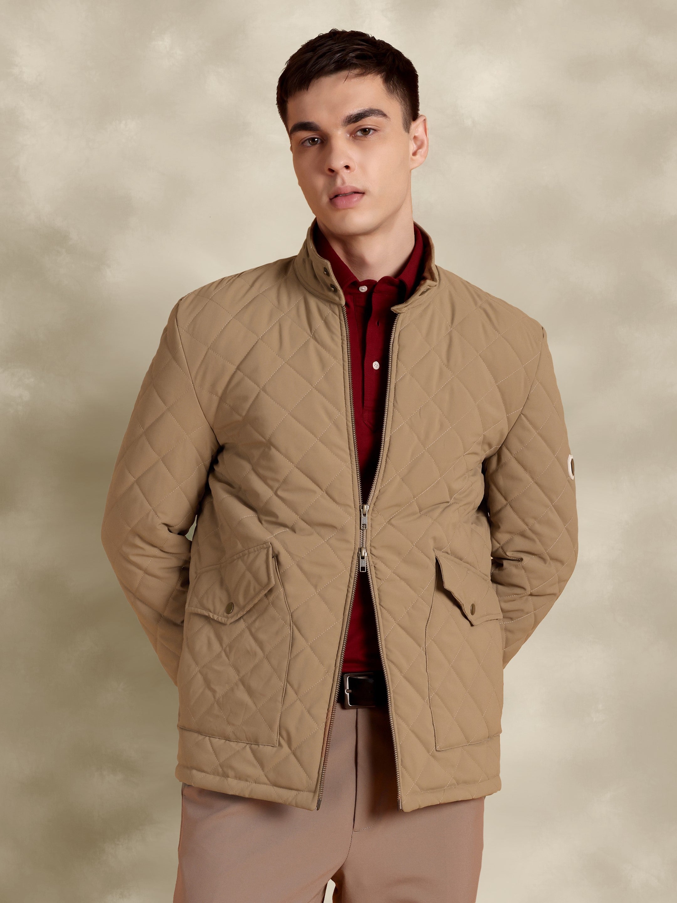 Tagore Jacket- Men's Beige Slim fit Quilted Jacket with Suede Collar